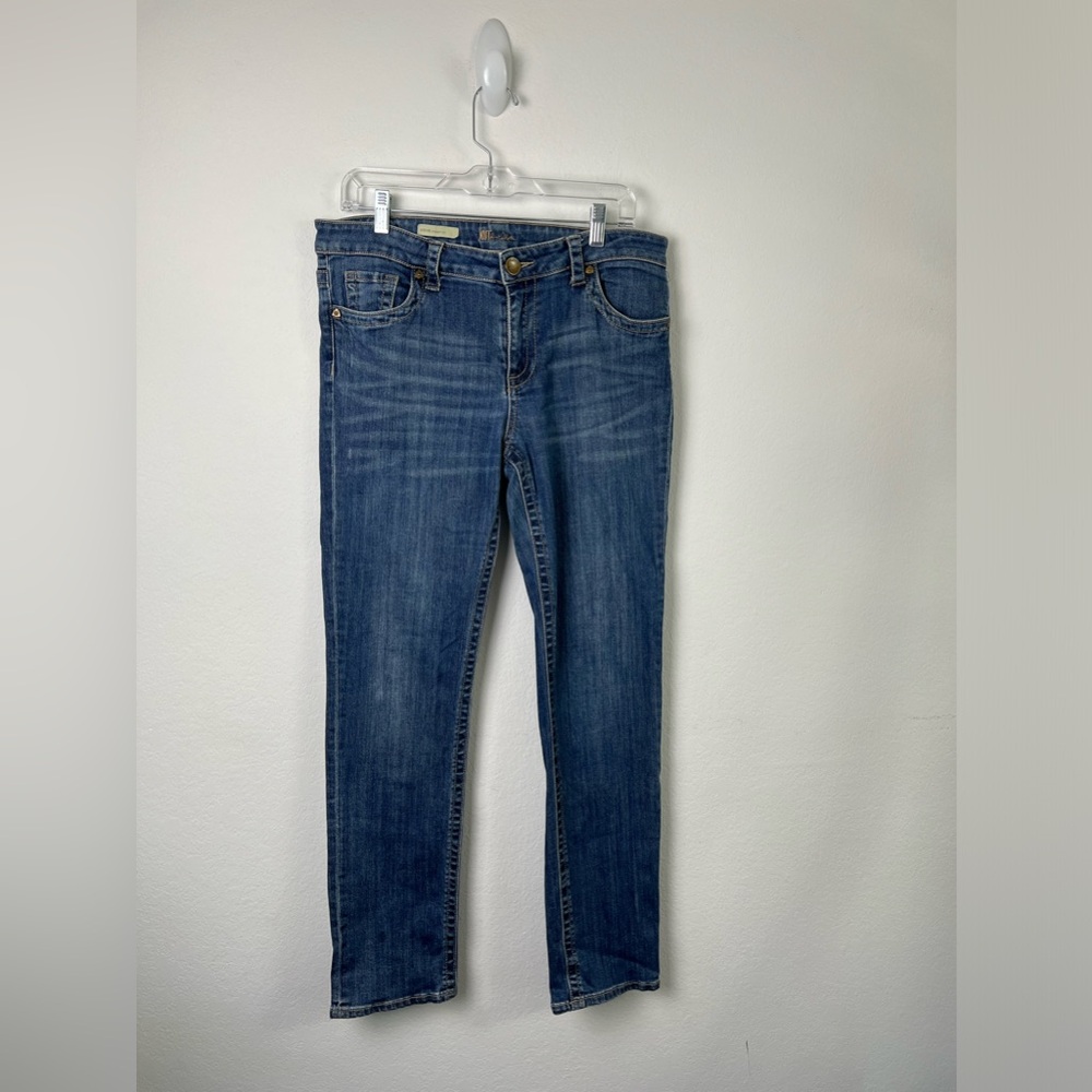 Kut from the Kloth Stevie Straight Leg Jeans